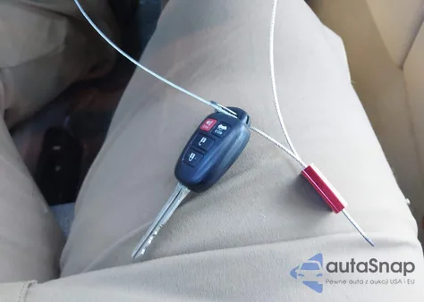 2013 Toyota Camry Xle from USA, damaged, VIN 4T1BF1FK7DU722940